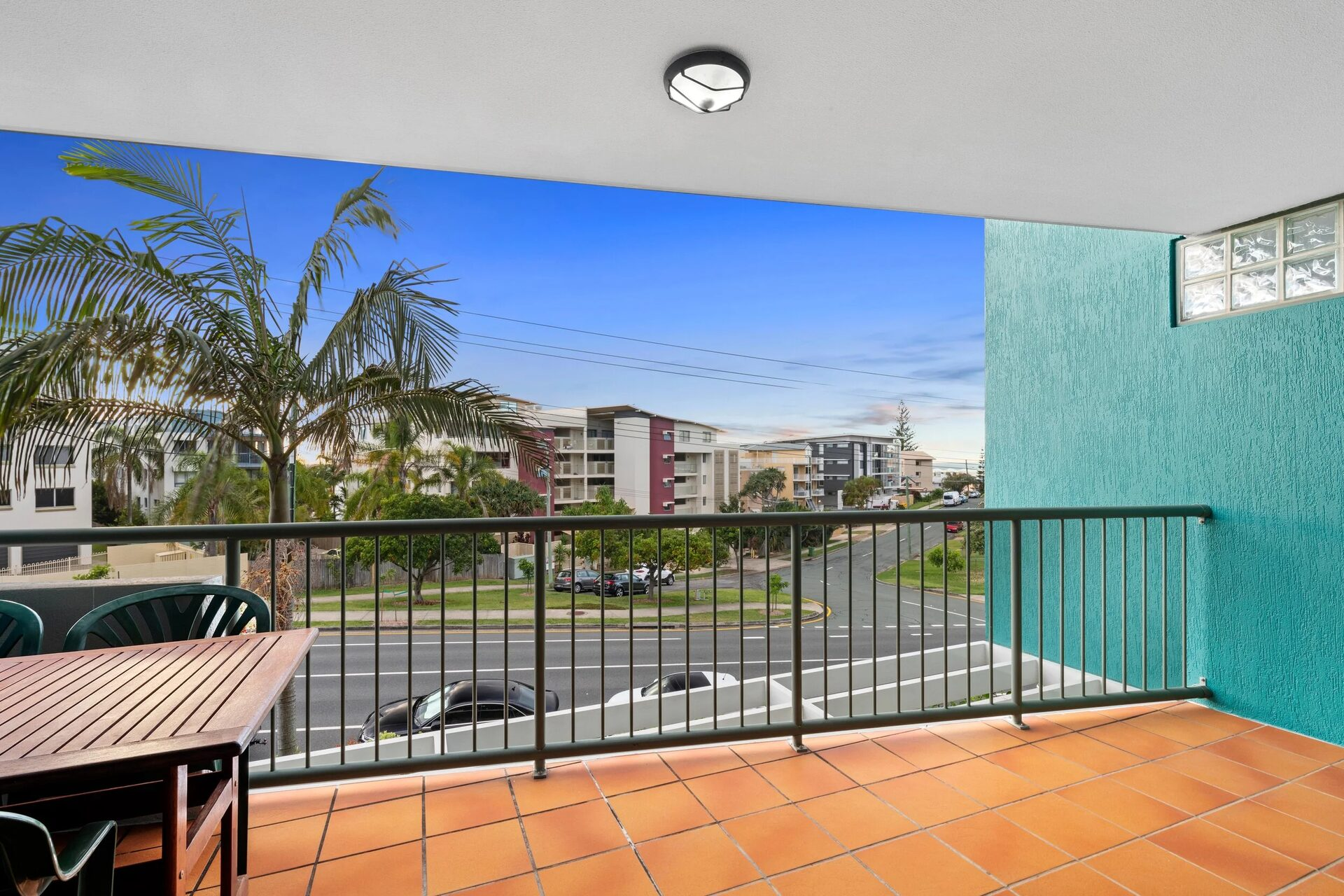Private rooftop patio at Kings Bay Apartments